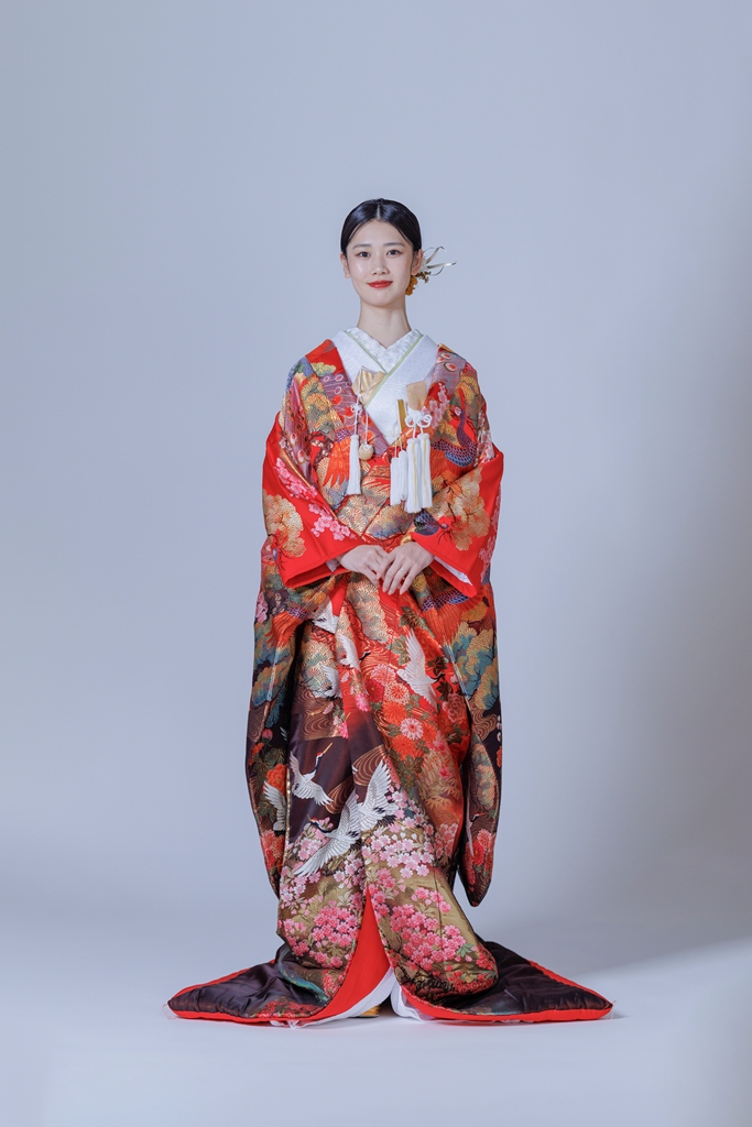 赤とお花の色打掛