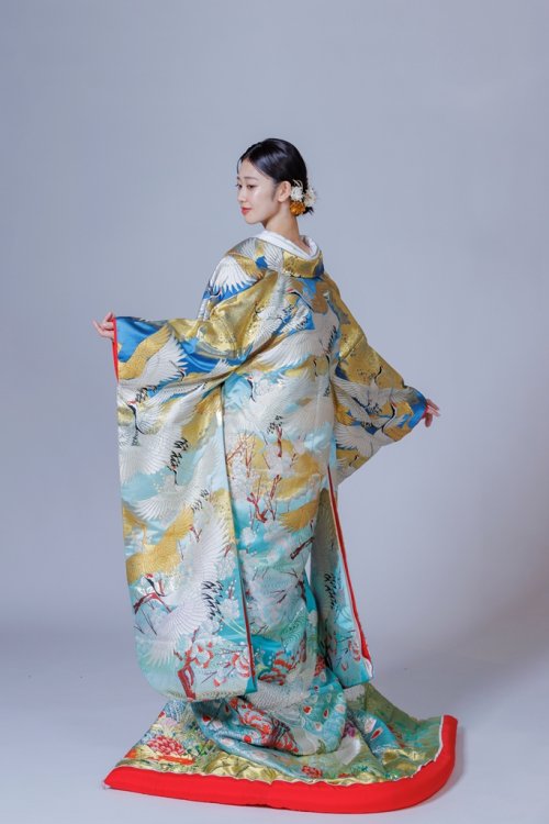 グリーンの色打掛