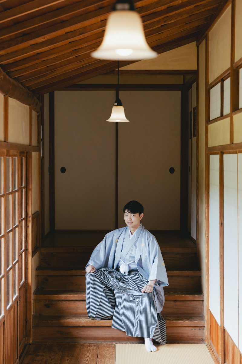 ご新郎様の袴がさわやかに輝く