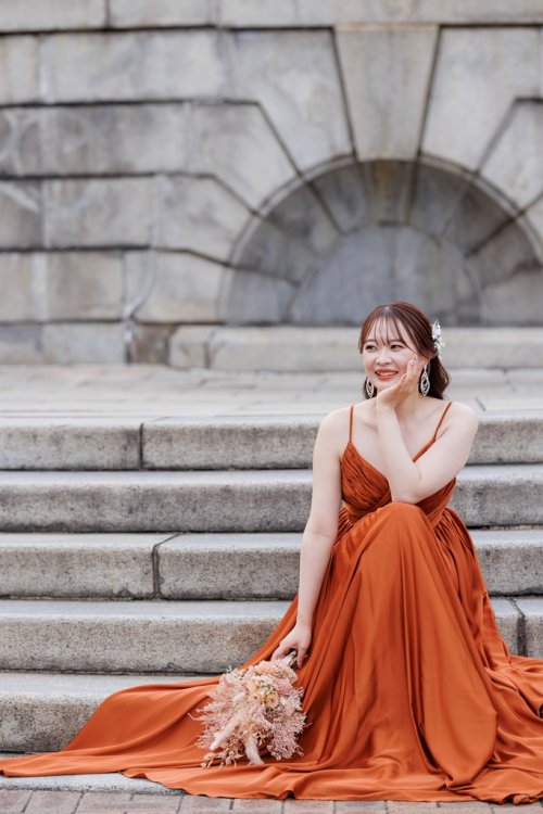 オレンジのカラードレス