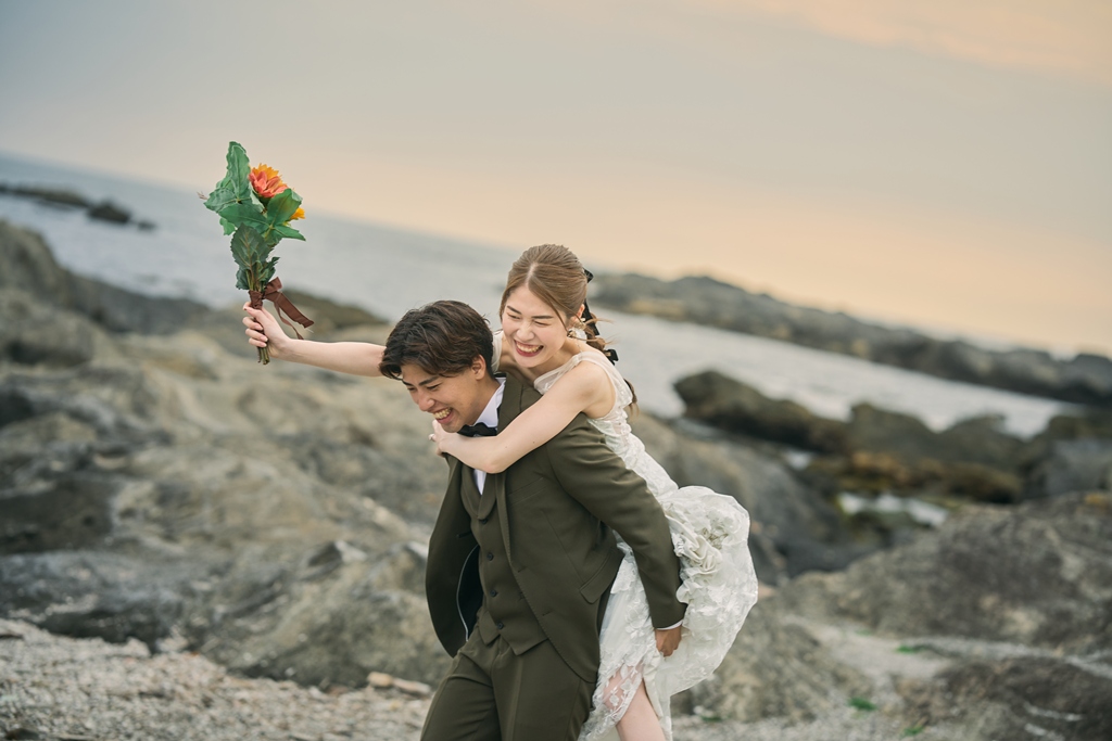 潮風に誓う、ふたりのはじまり！