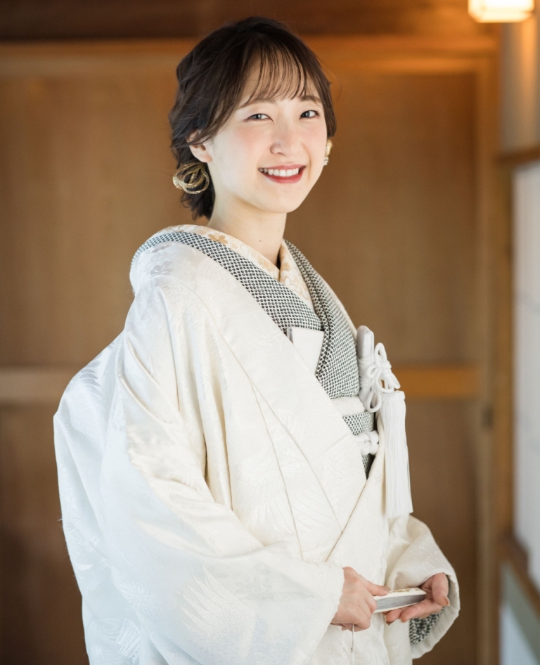 ブラウンのカラードレス